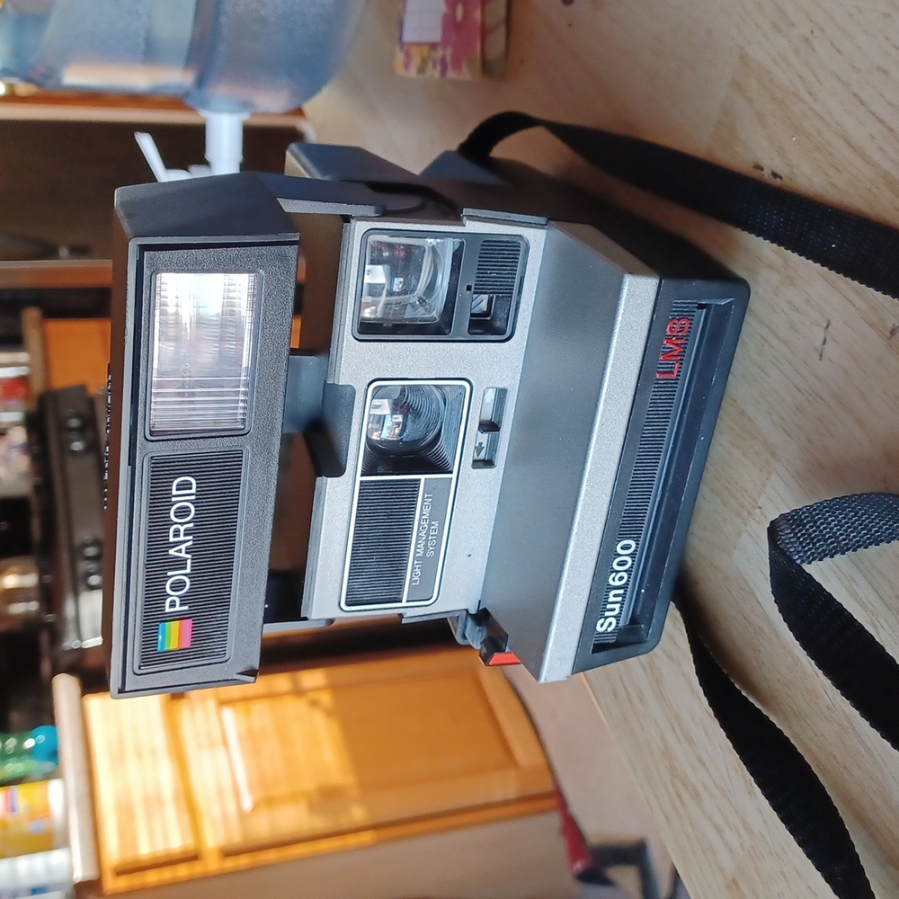 COPY - Camera - Picture 2 of 4